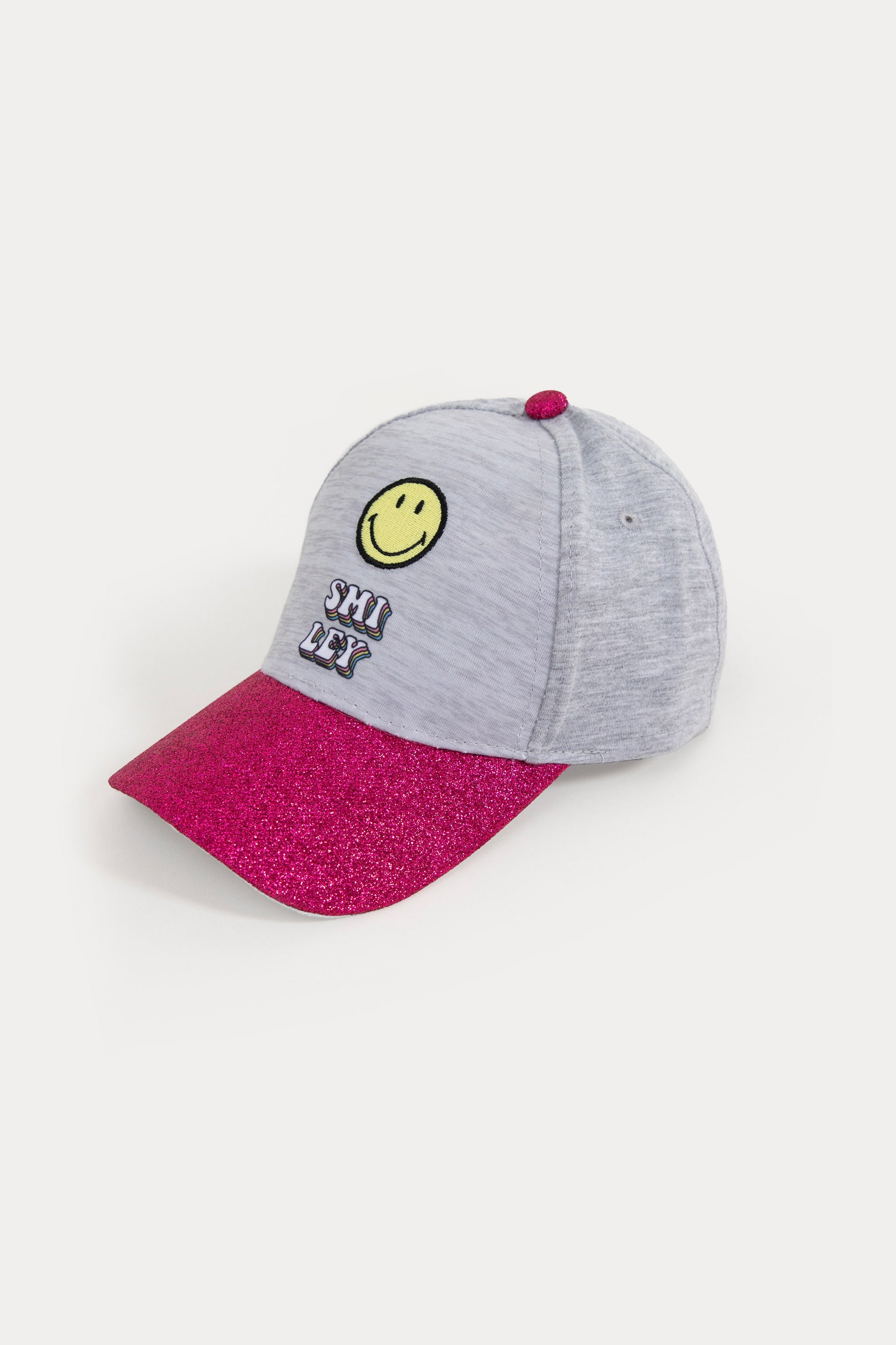 p cap for girl