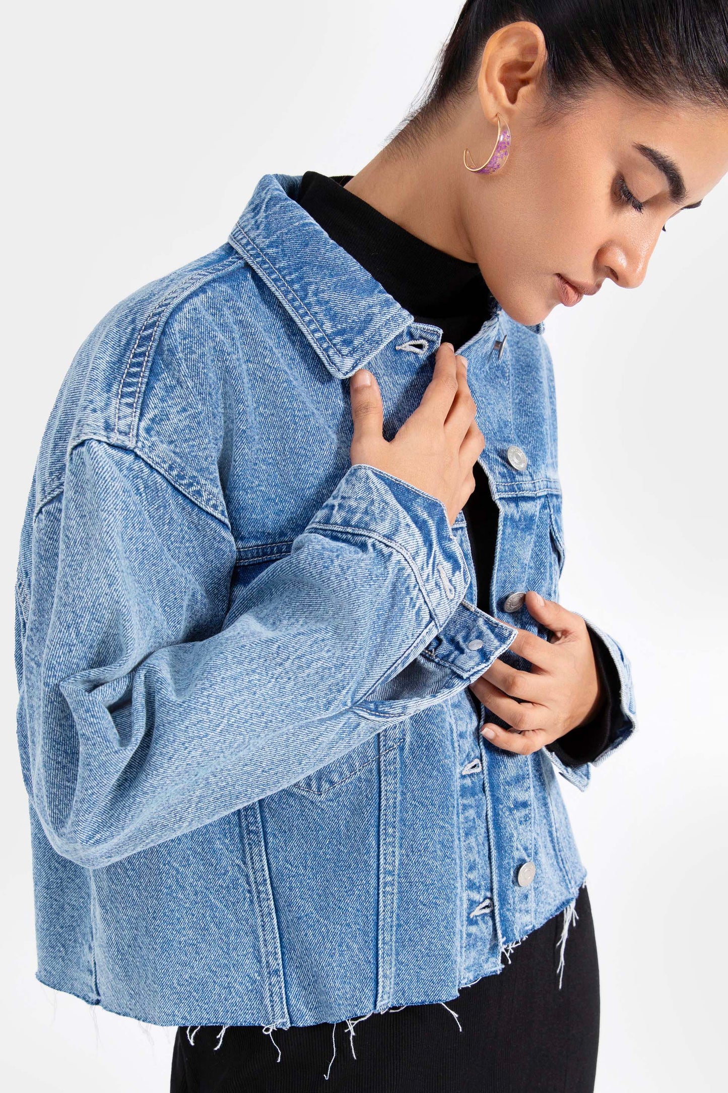 Relaxed Cropped Denim Jacket