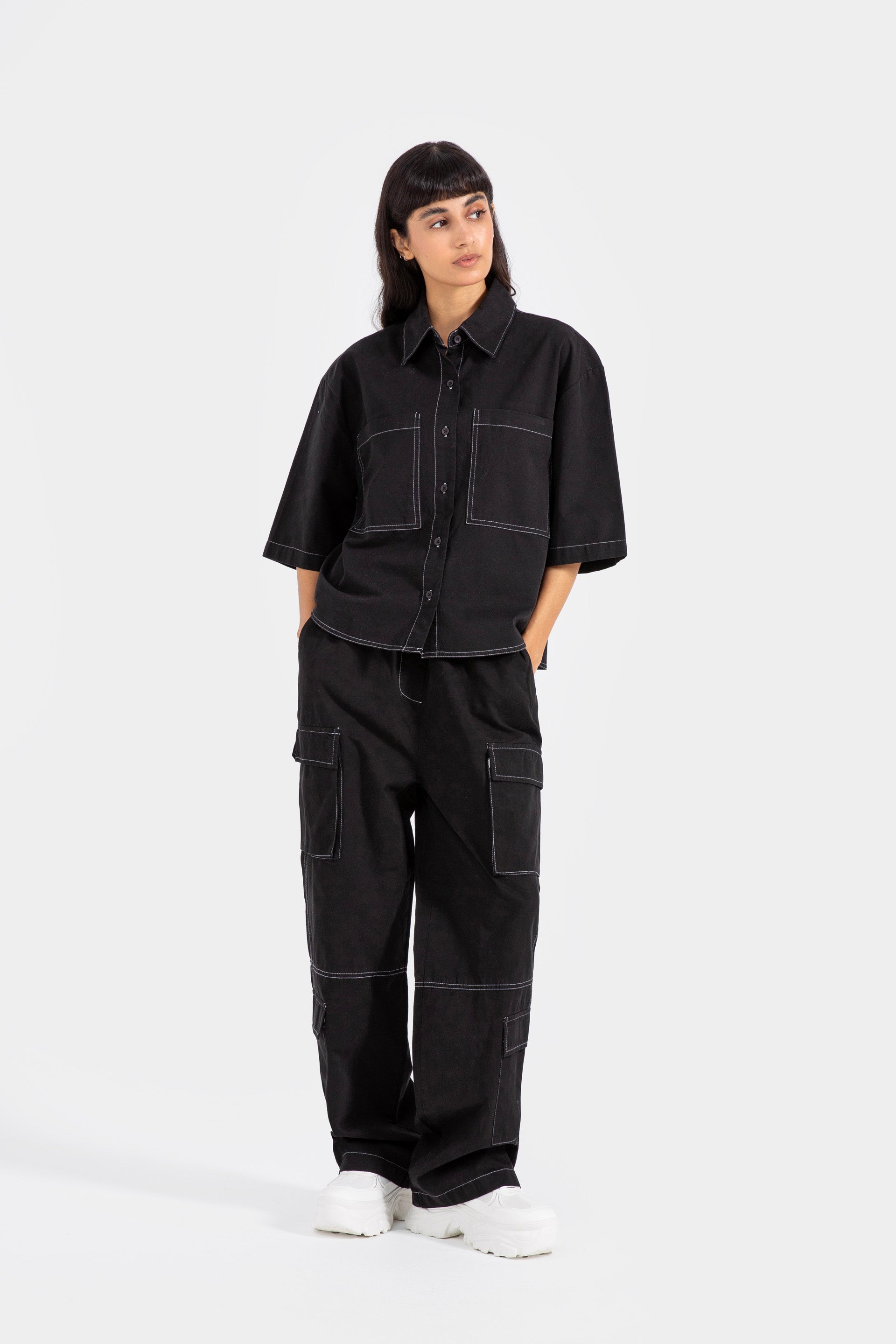Contrast Top-stitch Cargo Trousers
