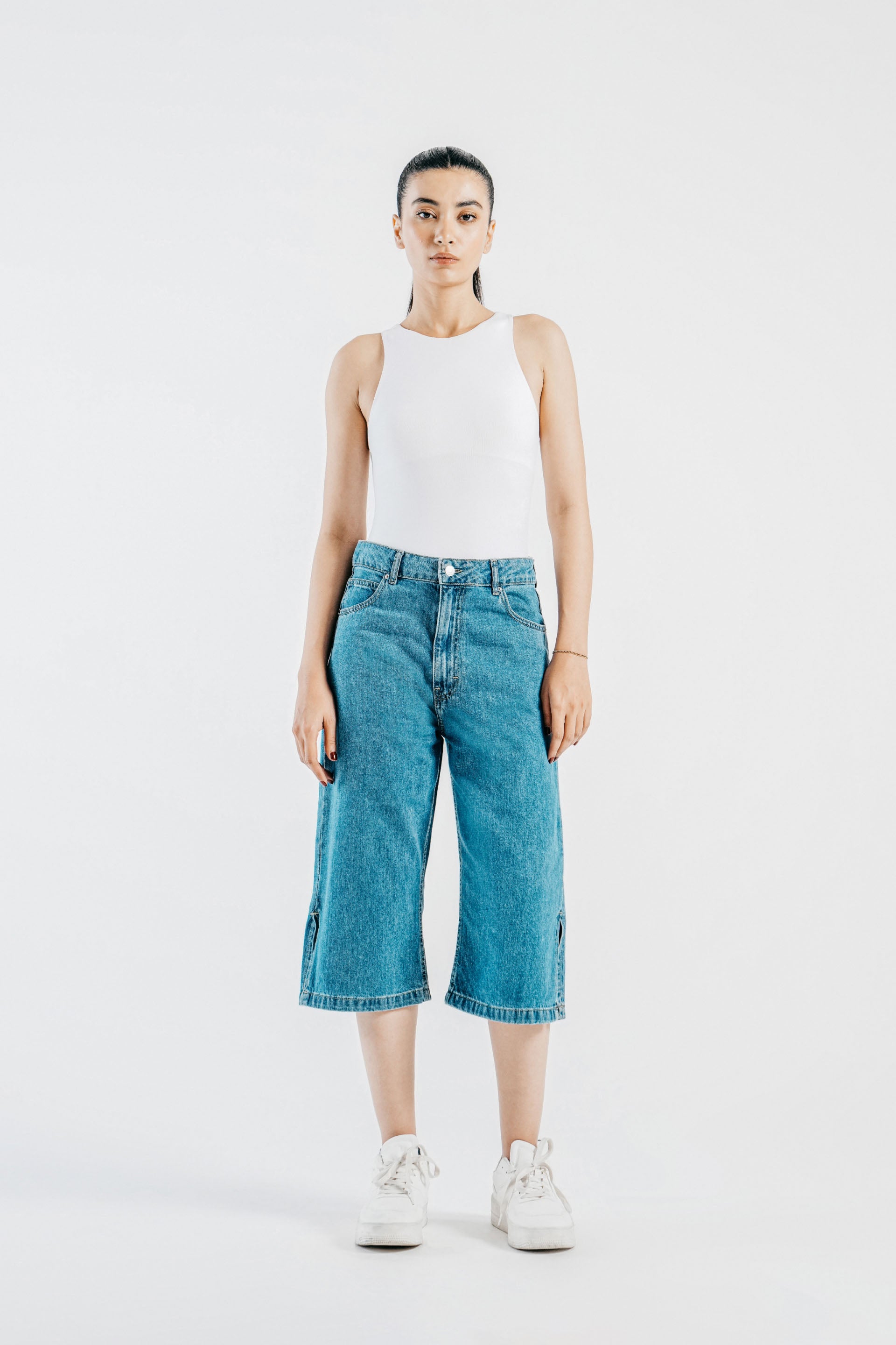 Wide leg jean on sale capri