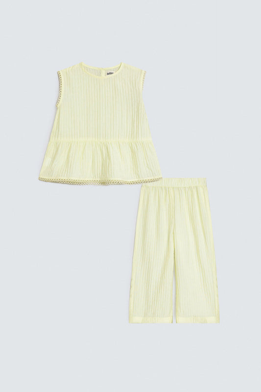 Yellow Fluorescent