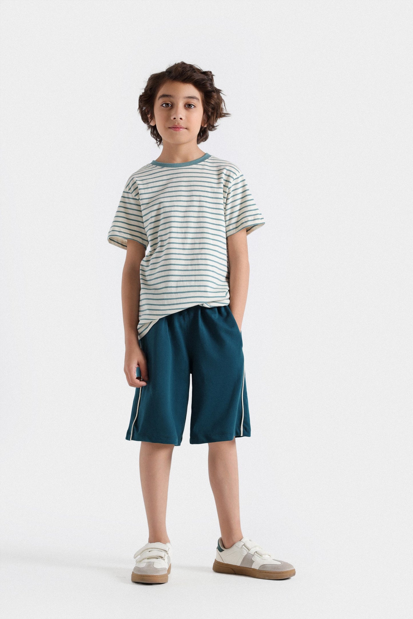 Basic Knitted Short With Piping Detail
