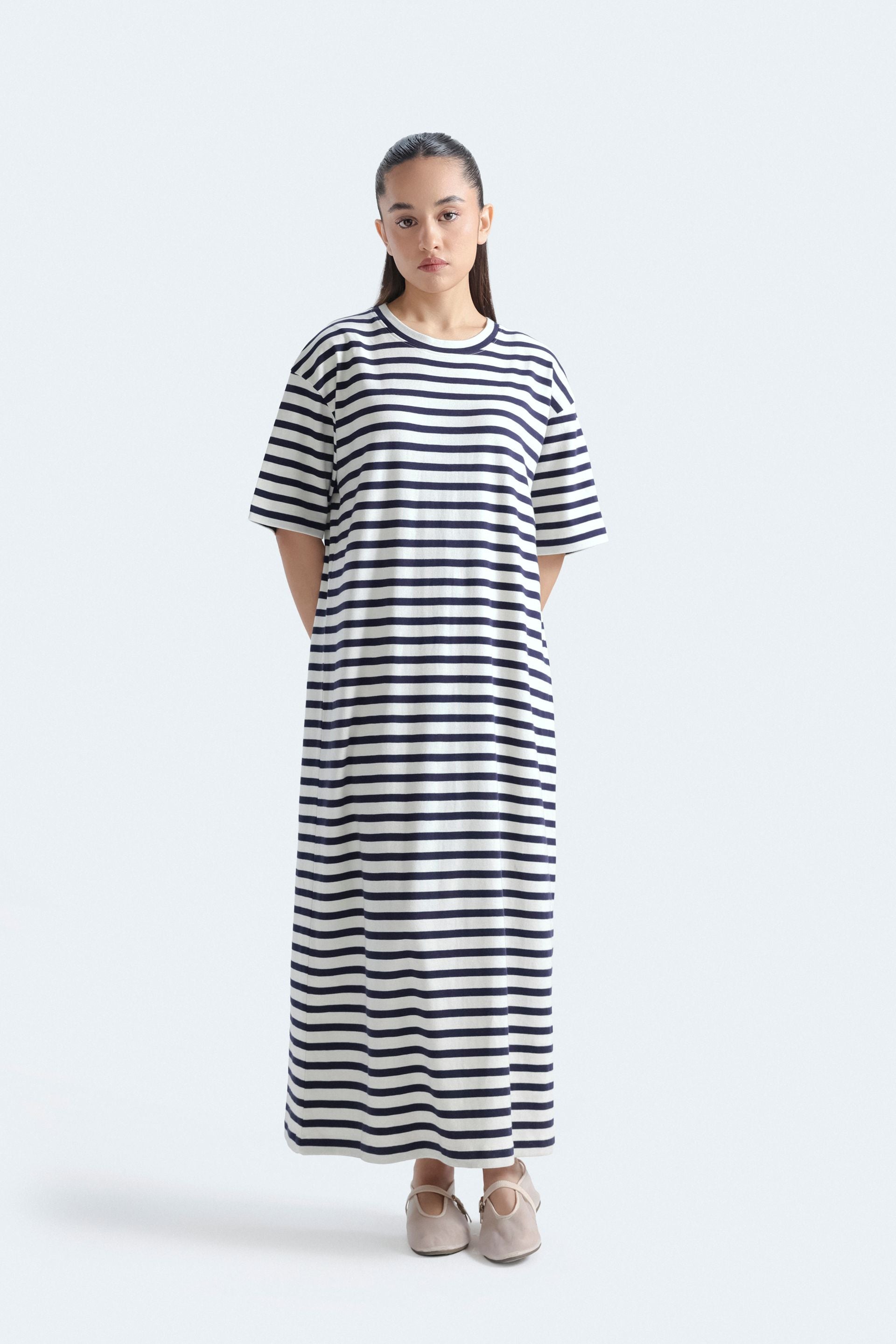 Striped T-Shirt Dress – Outfitters