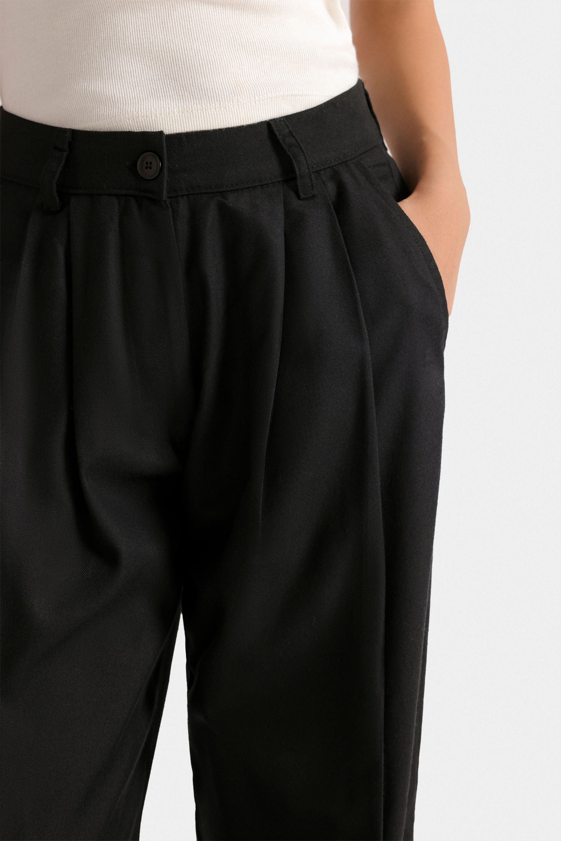 Pleated Wide Leg Trousers