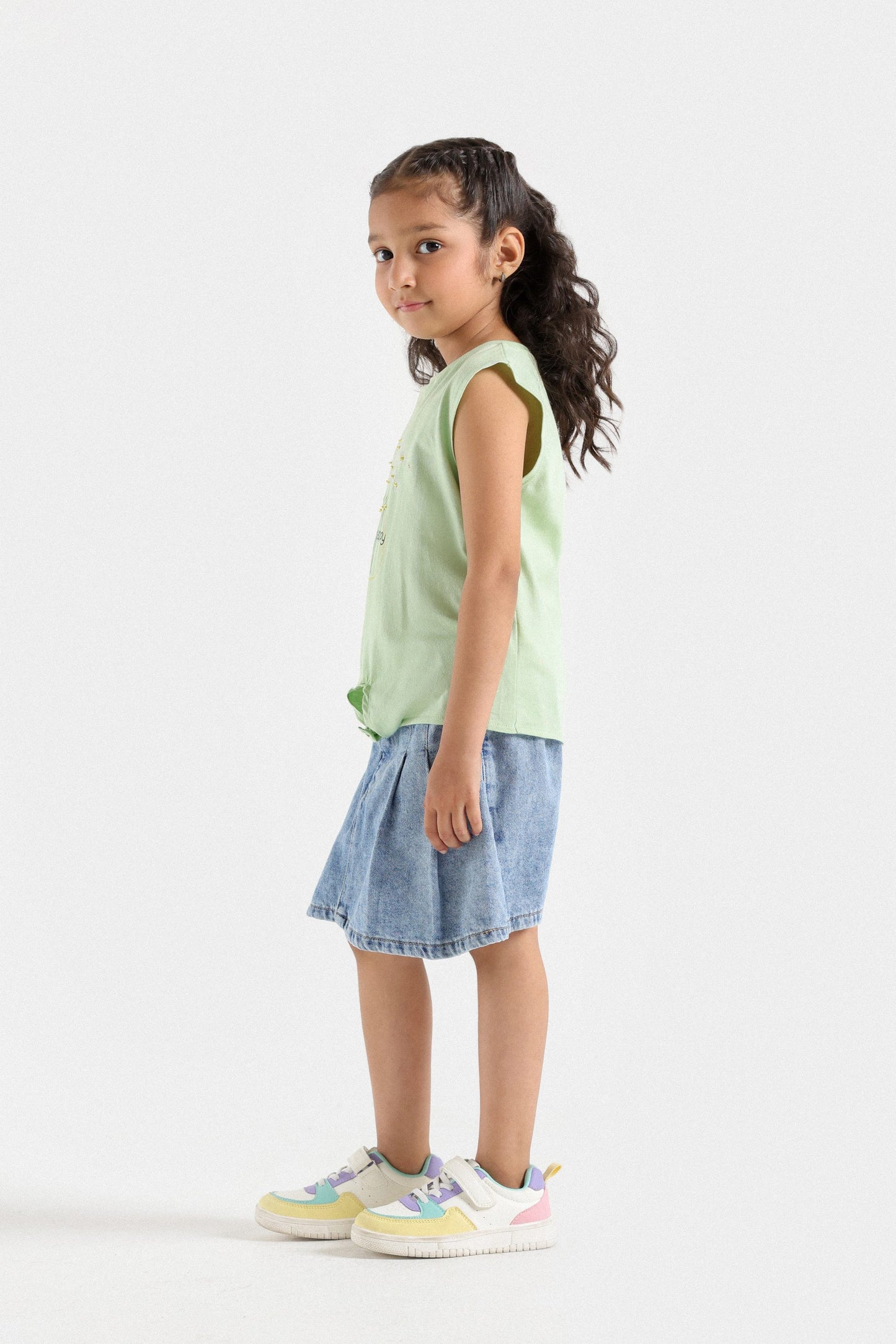 Apple Green