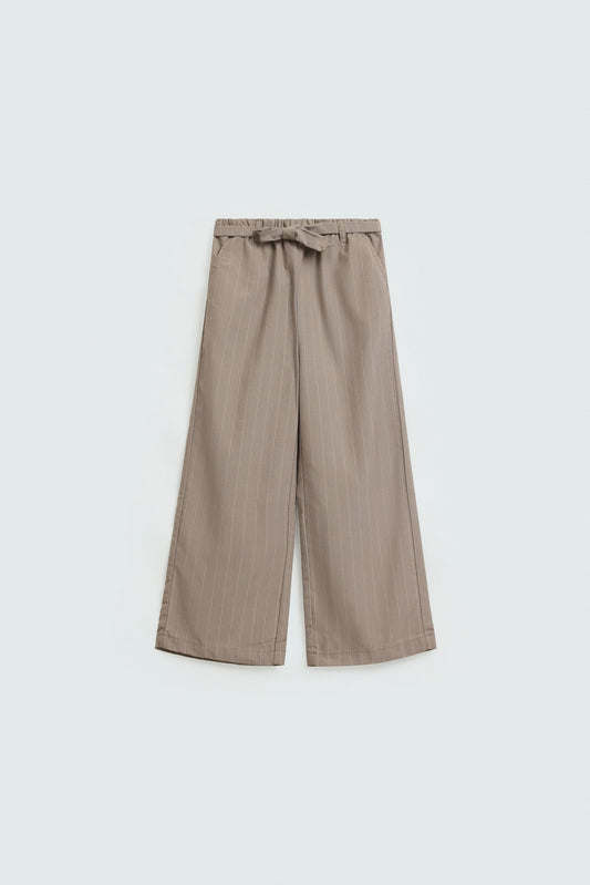 Khaaki