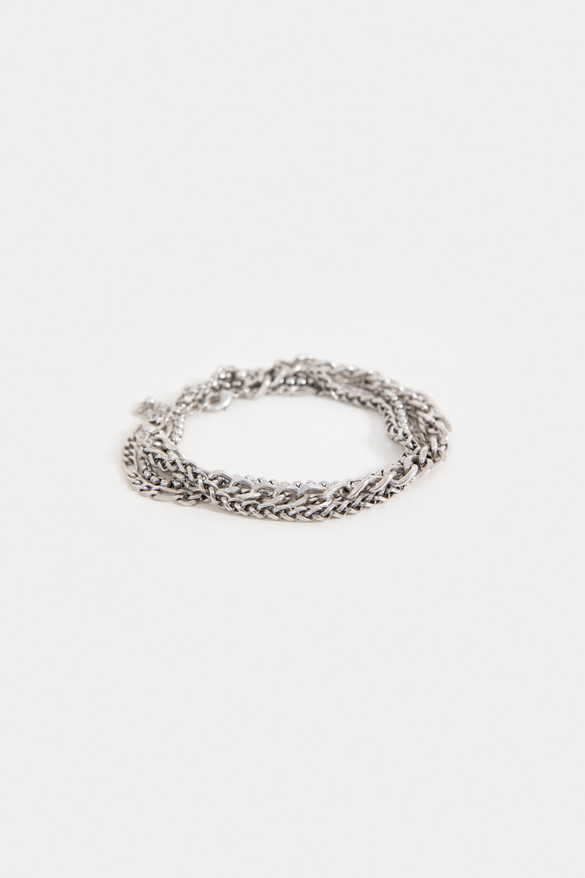 Multi-chain bracelet