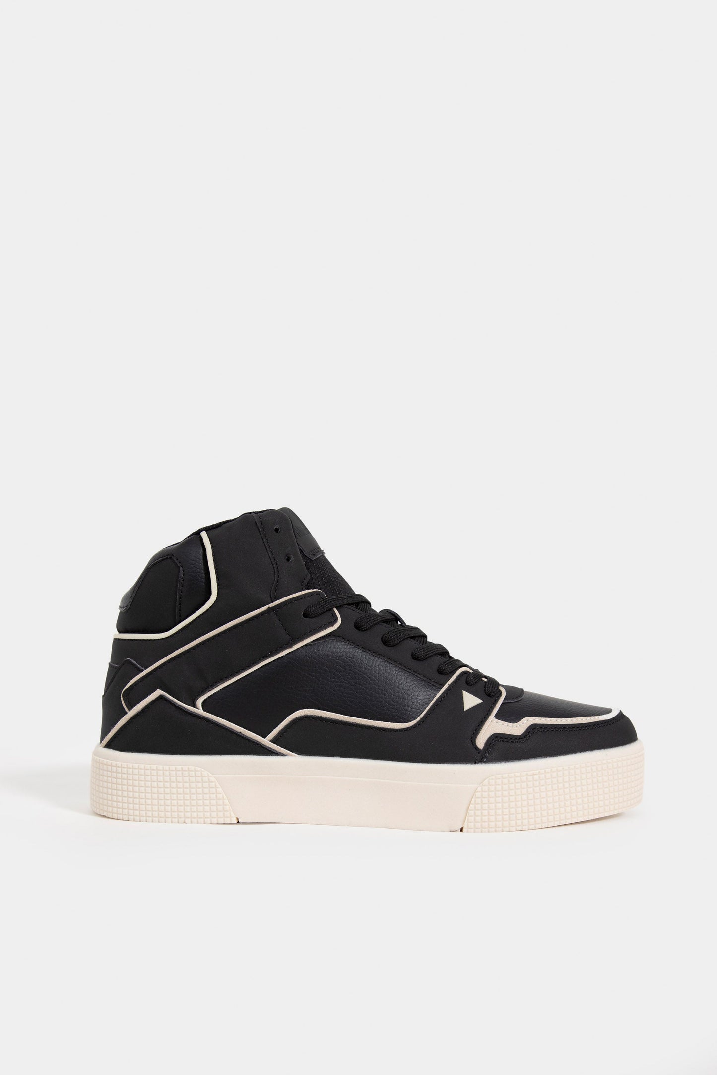 High-top Sneakers With Contrast Piping
