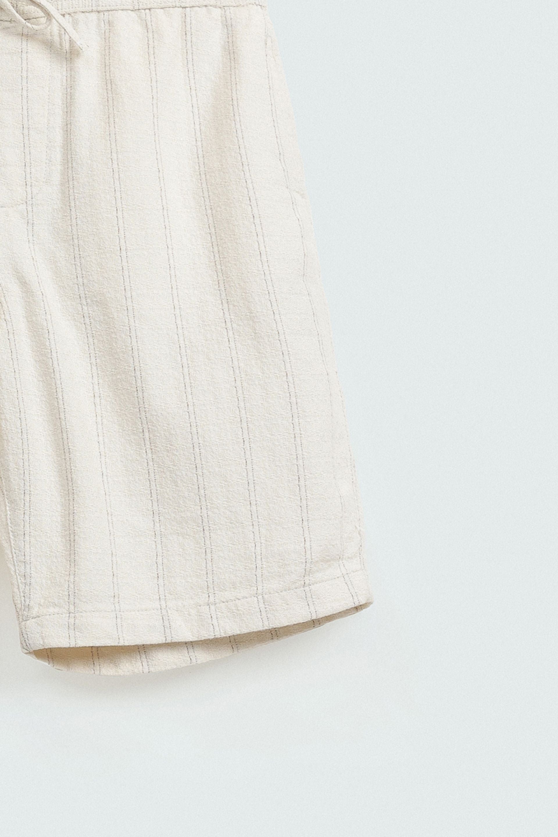 Antique White
