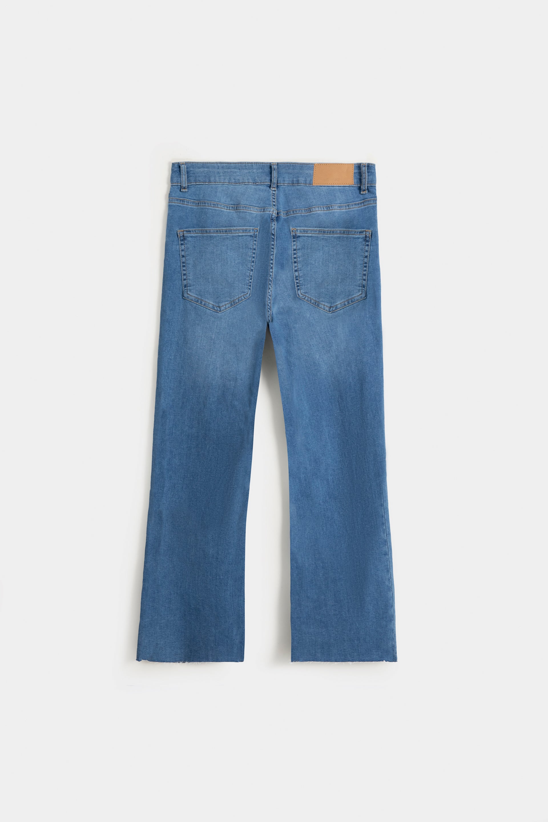 Basic Kick Flare Jeans