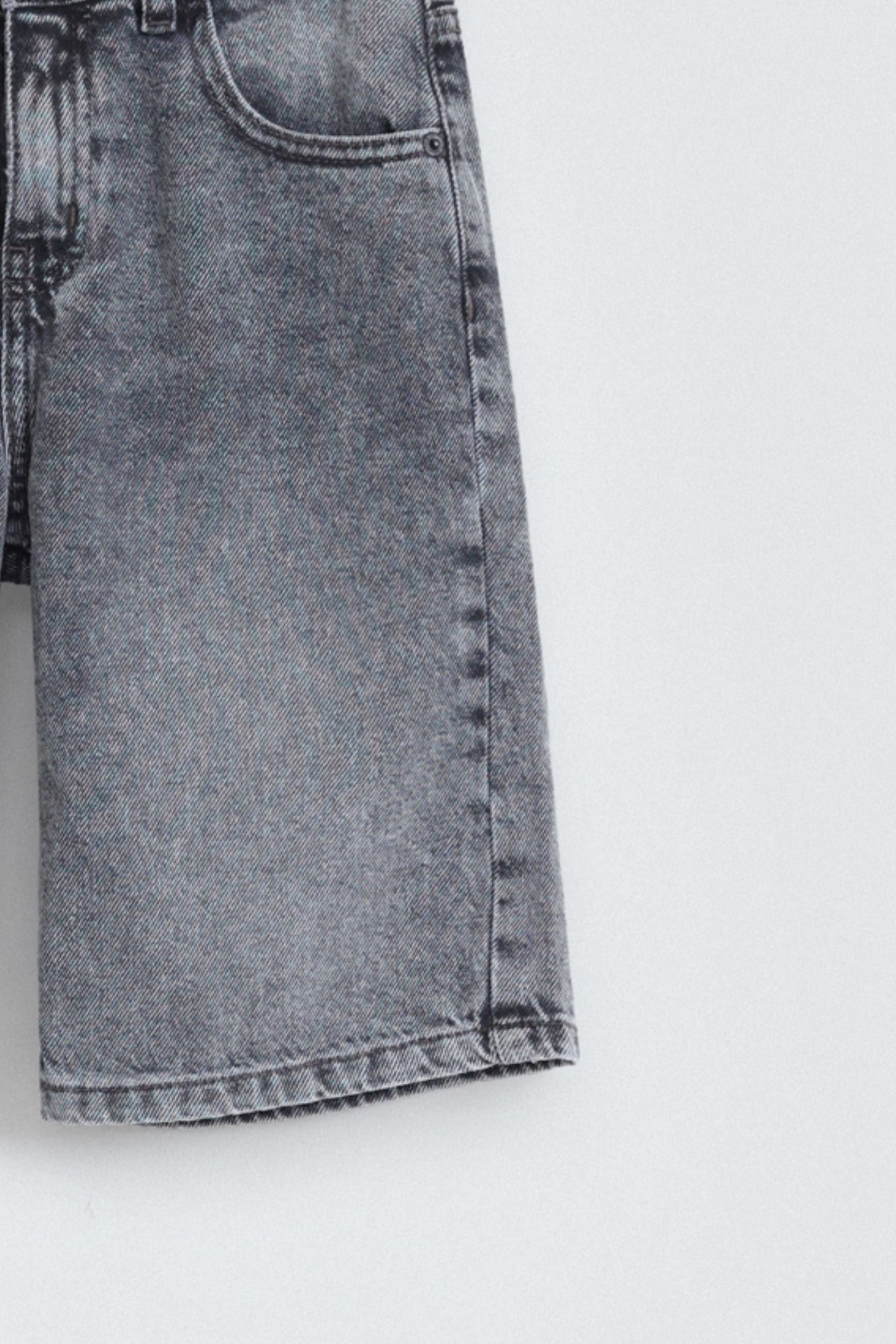 Anthracite Grey