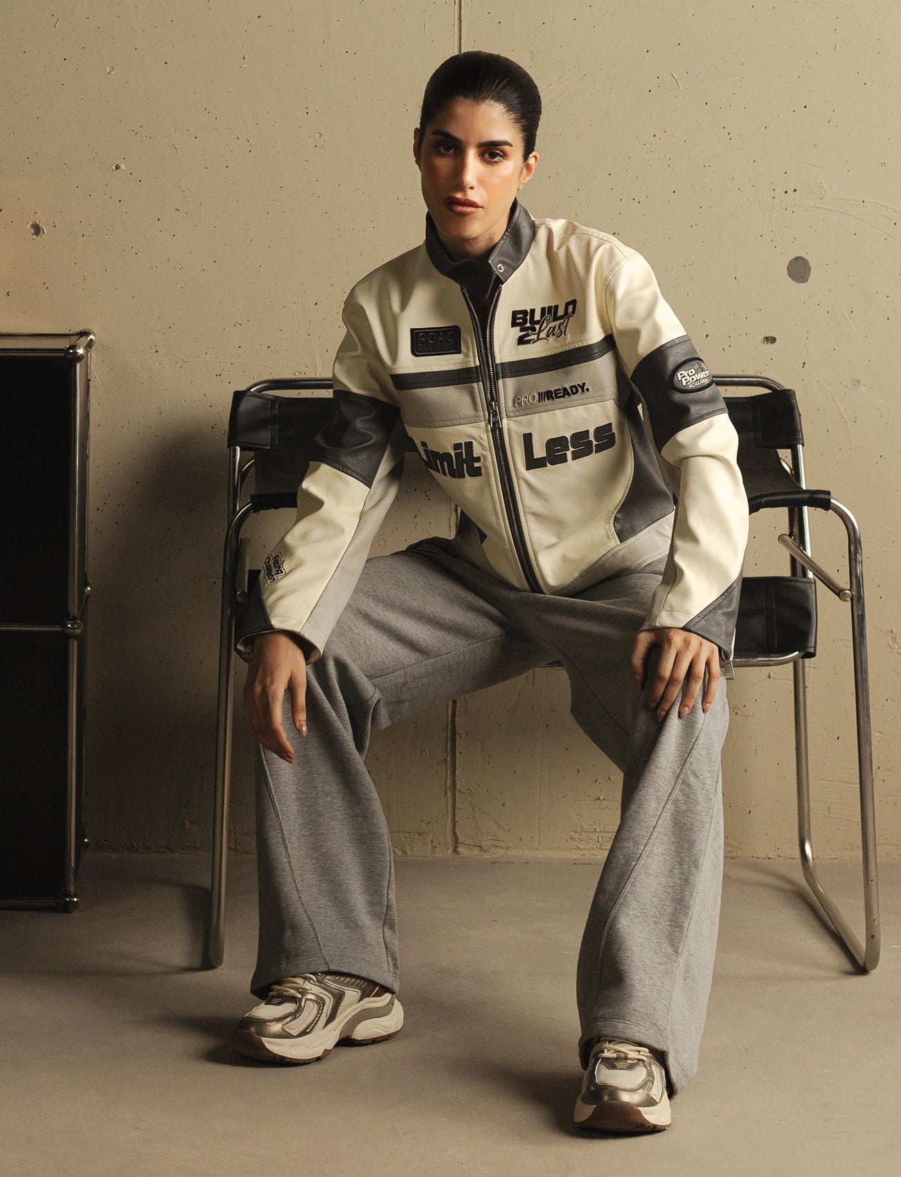 files/F0324201003_jacket_17.jpg