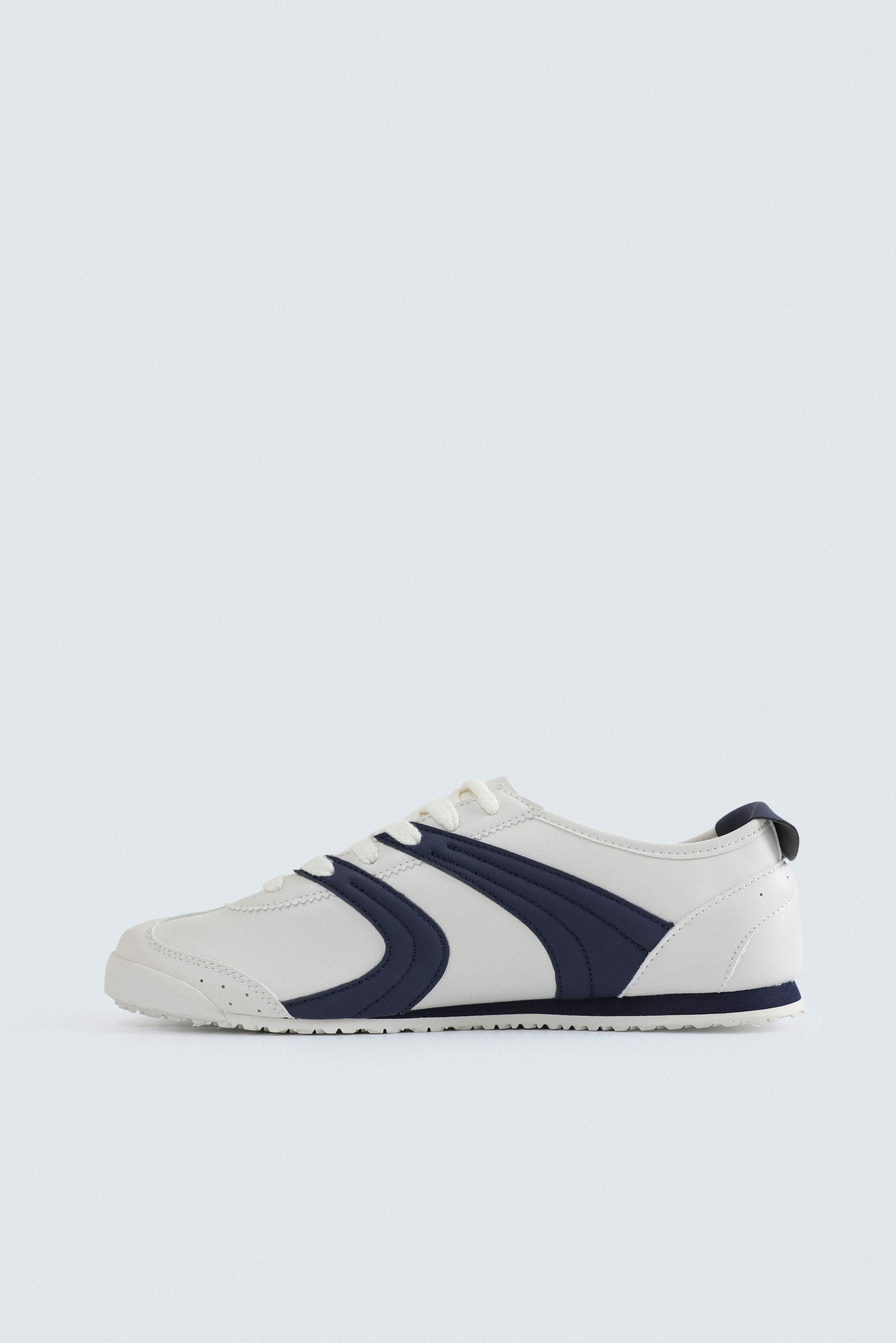 Multi Piece Contrast Trainers