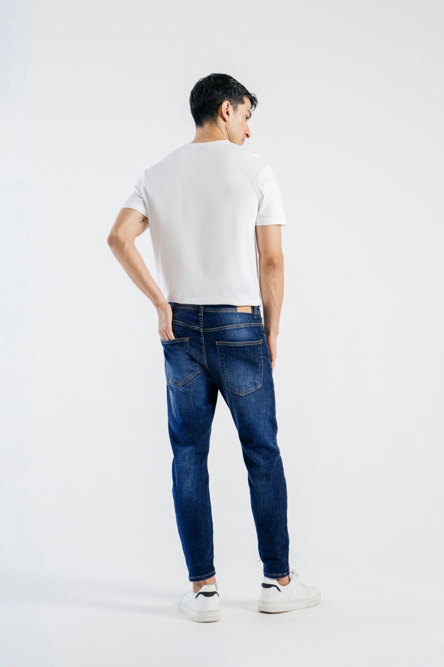 Slim Fit Cropped Jeans