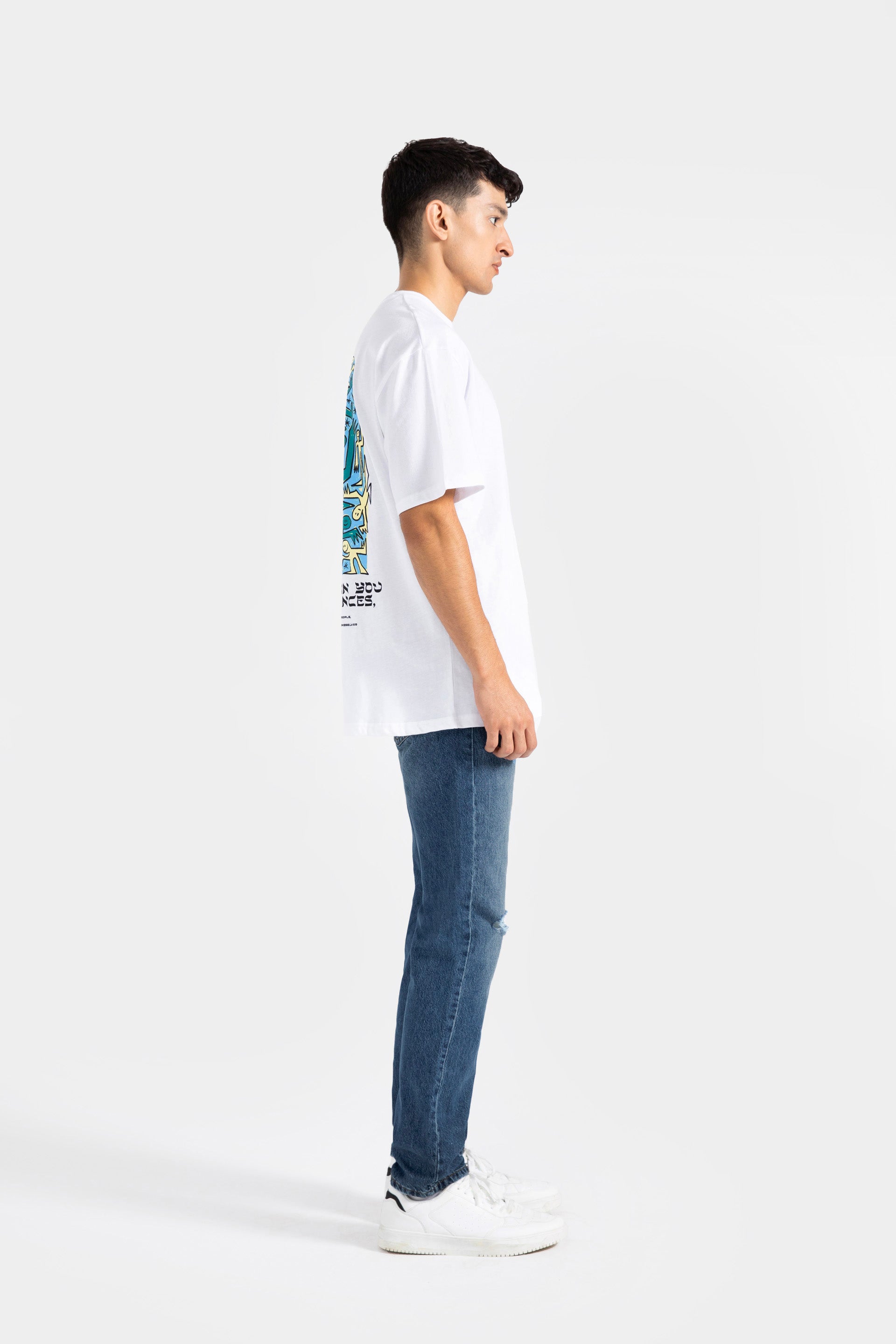 Standard Straight Fit Jeans