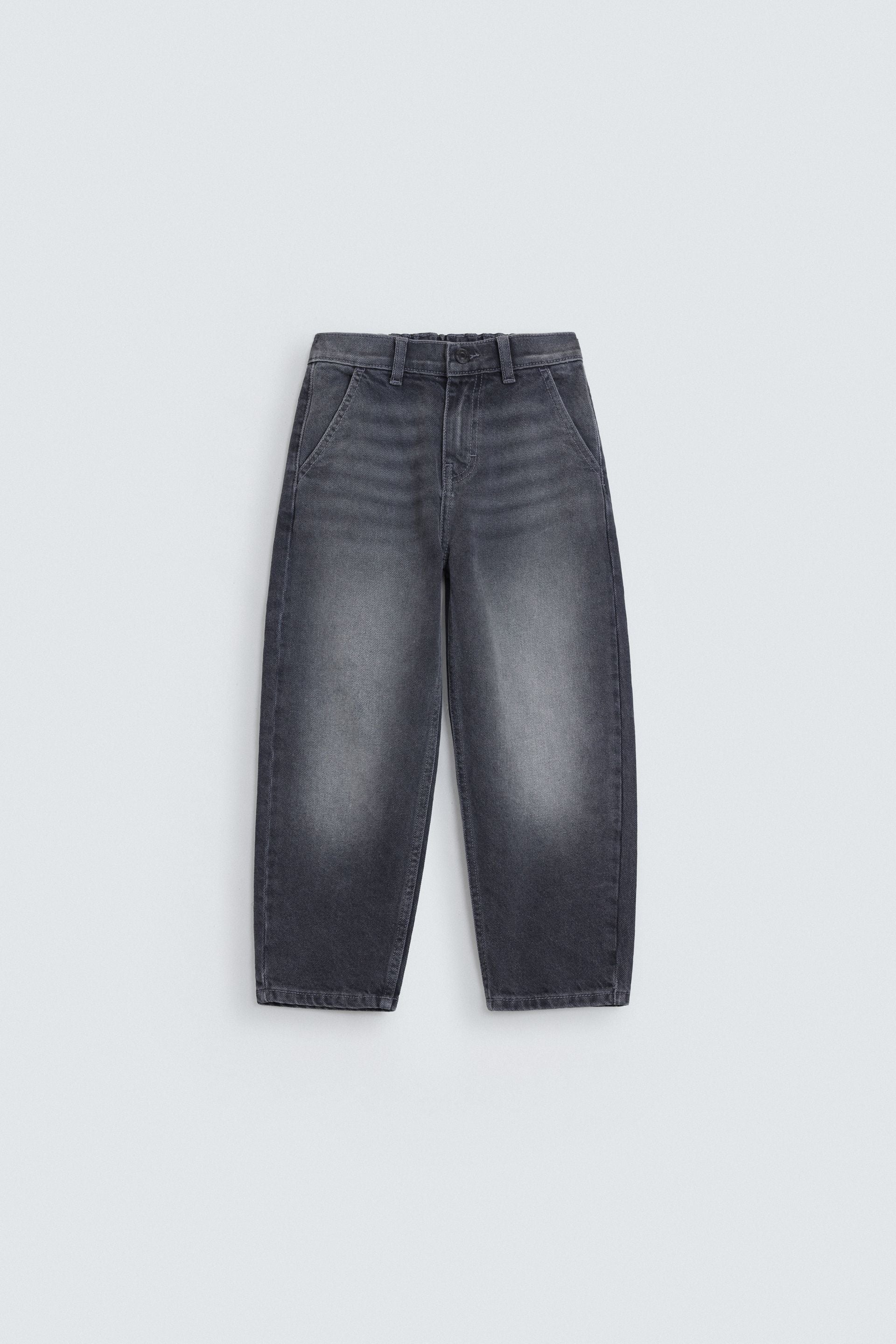 Slouchy Fit Jeans
