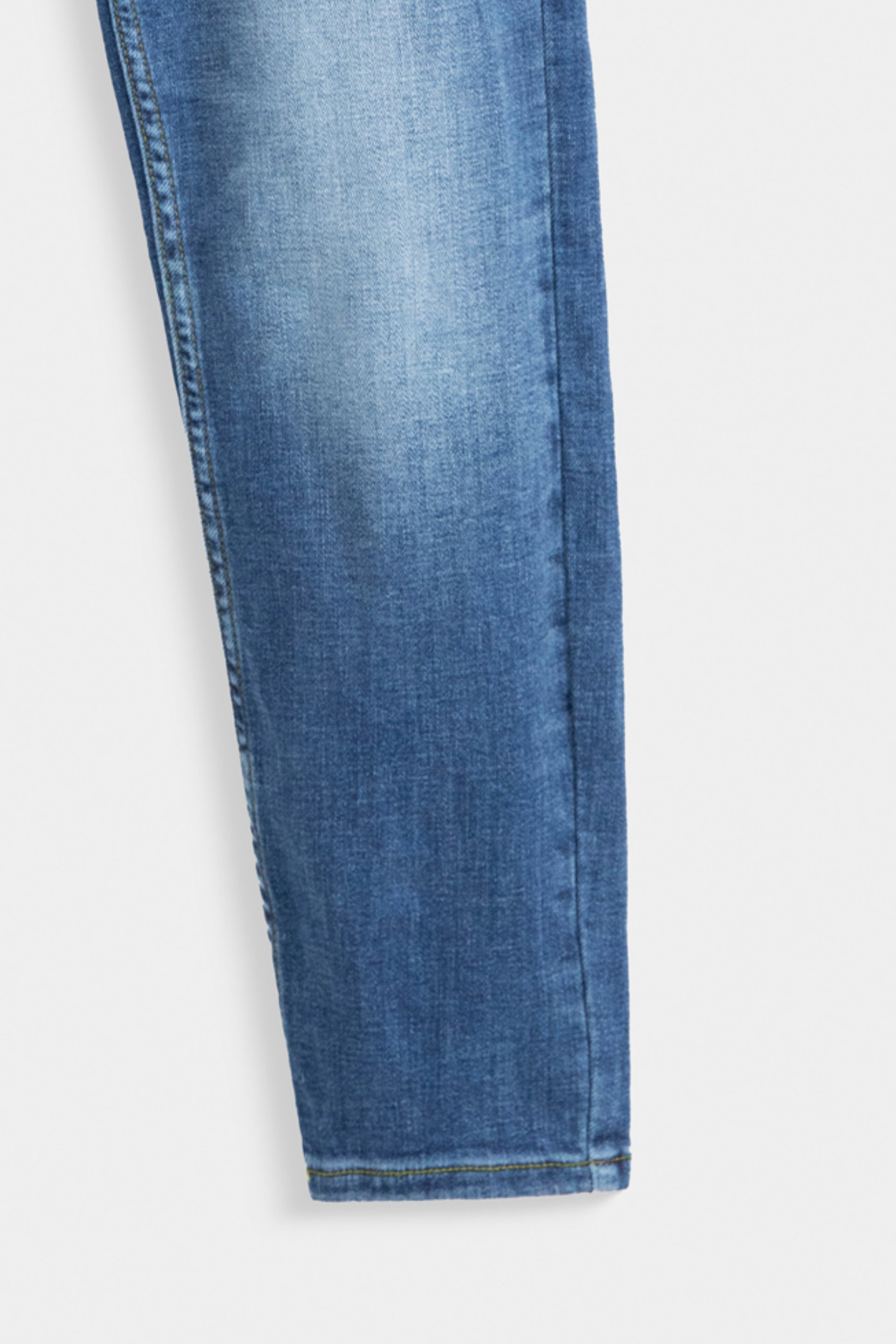 Slim Cropped Denim Jeans