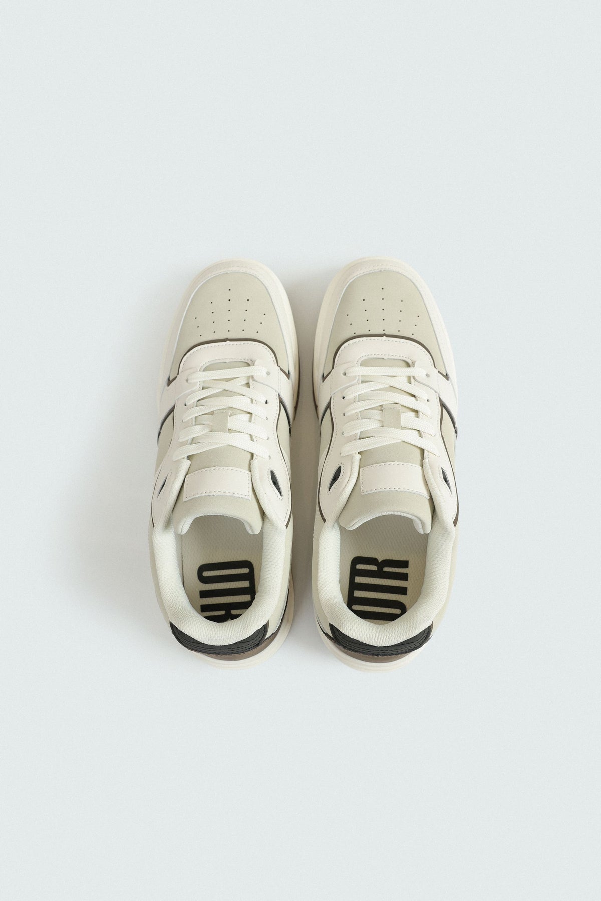 Off White