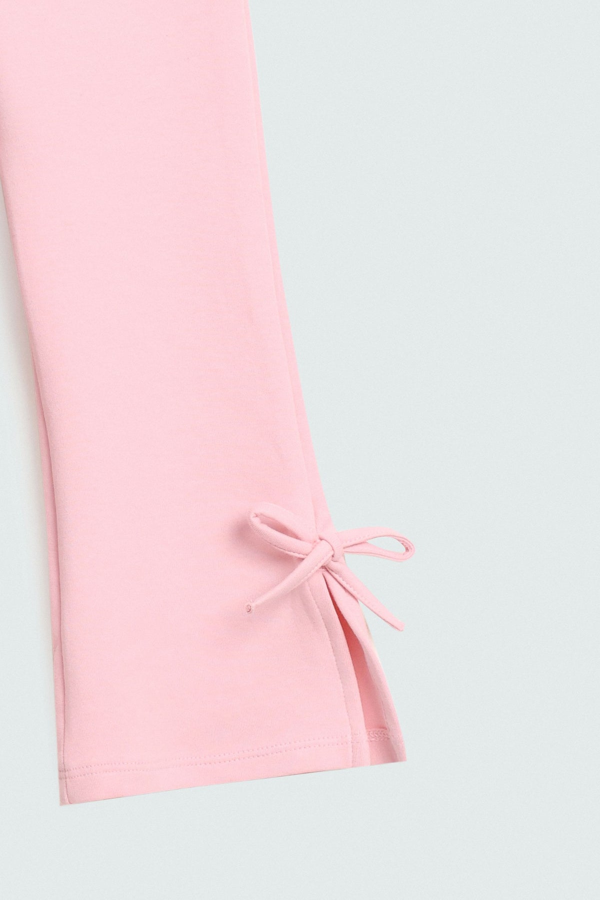 Cream Pink