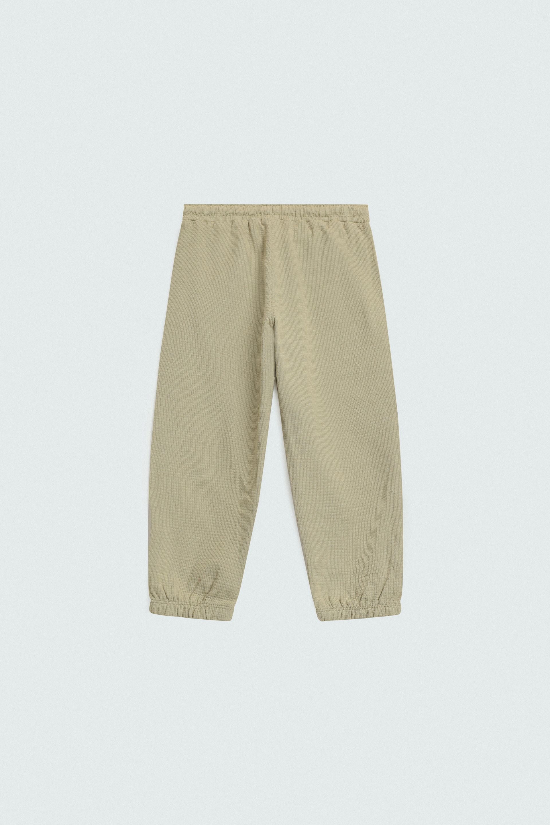 Light Khaaki