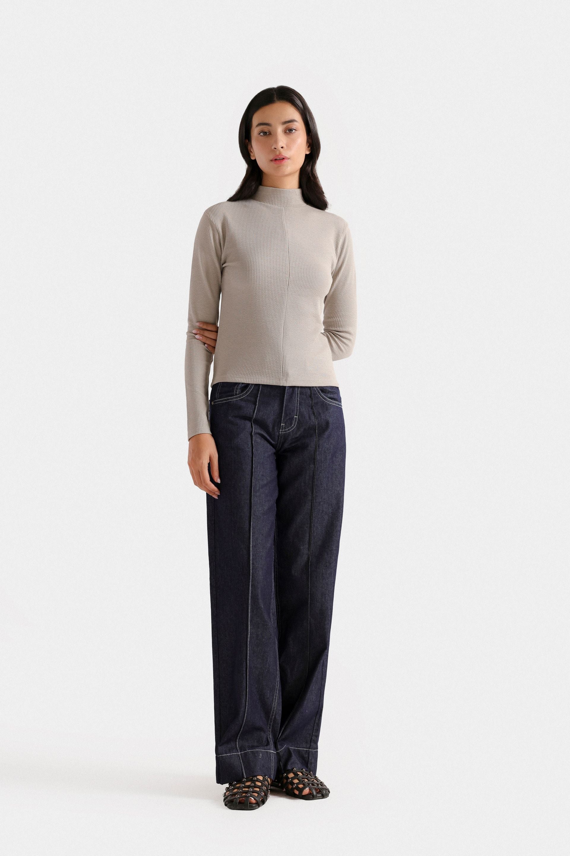 Grungy Wide-Leg Jeans