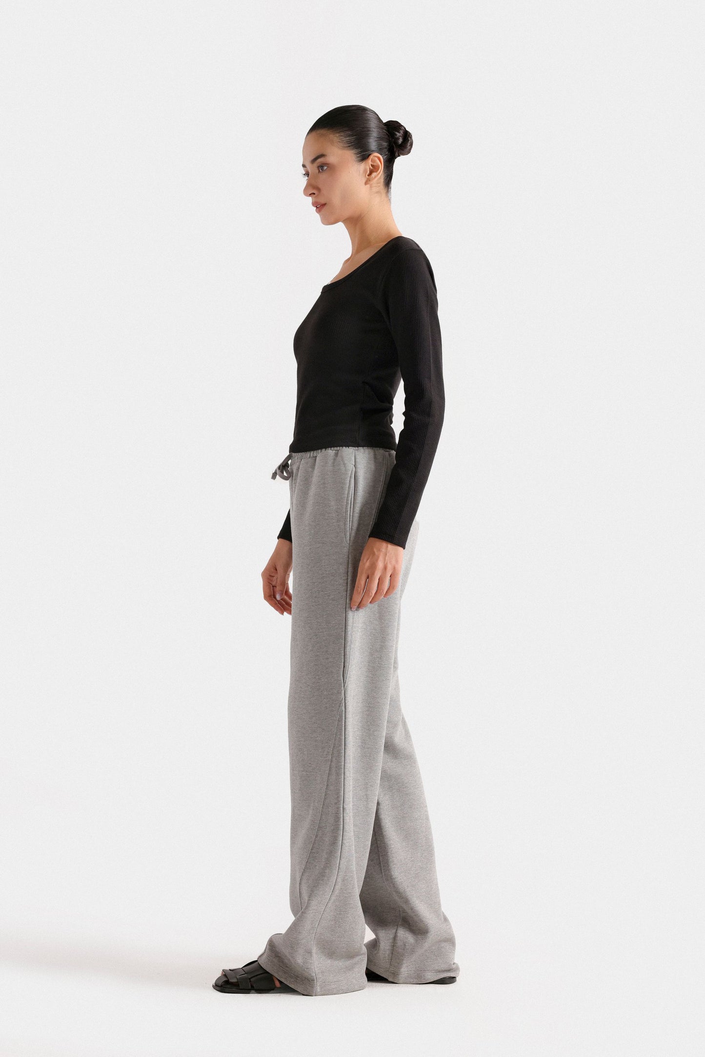 Wide Leg Trouser