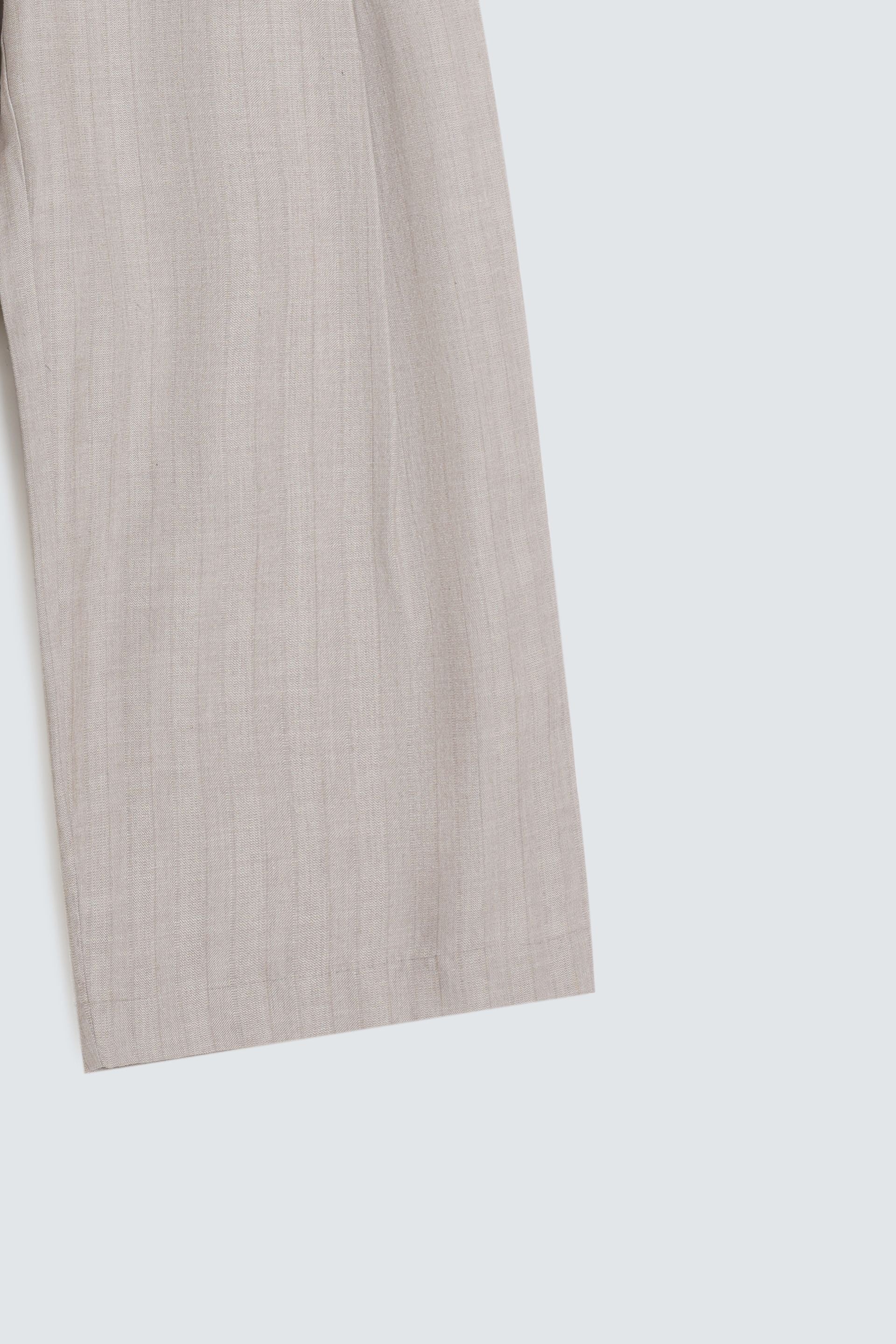 Pale Grey