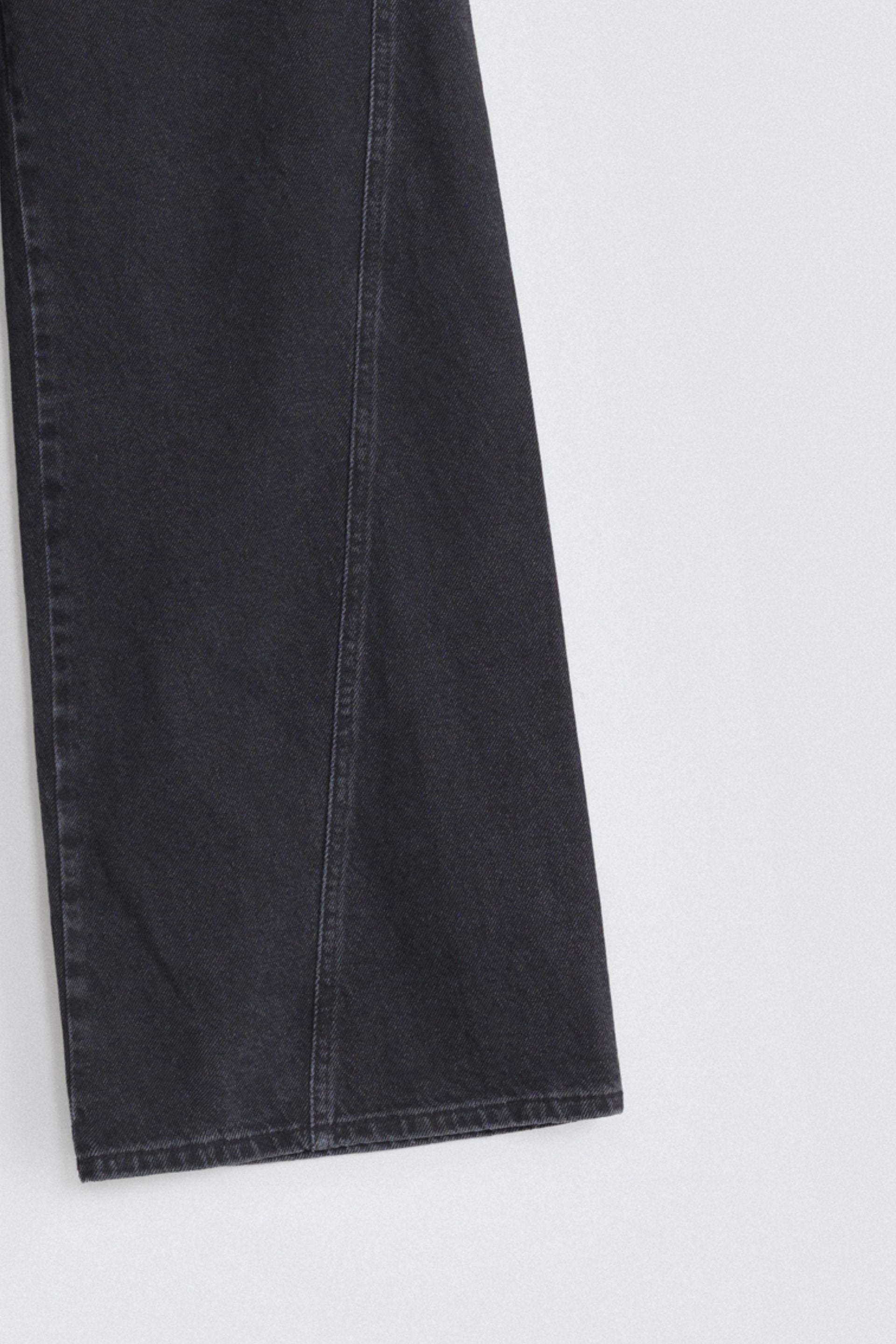Anthracite Grey