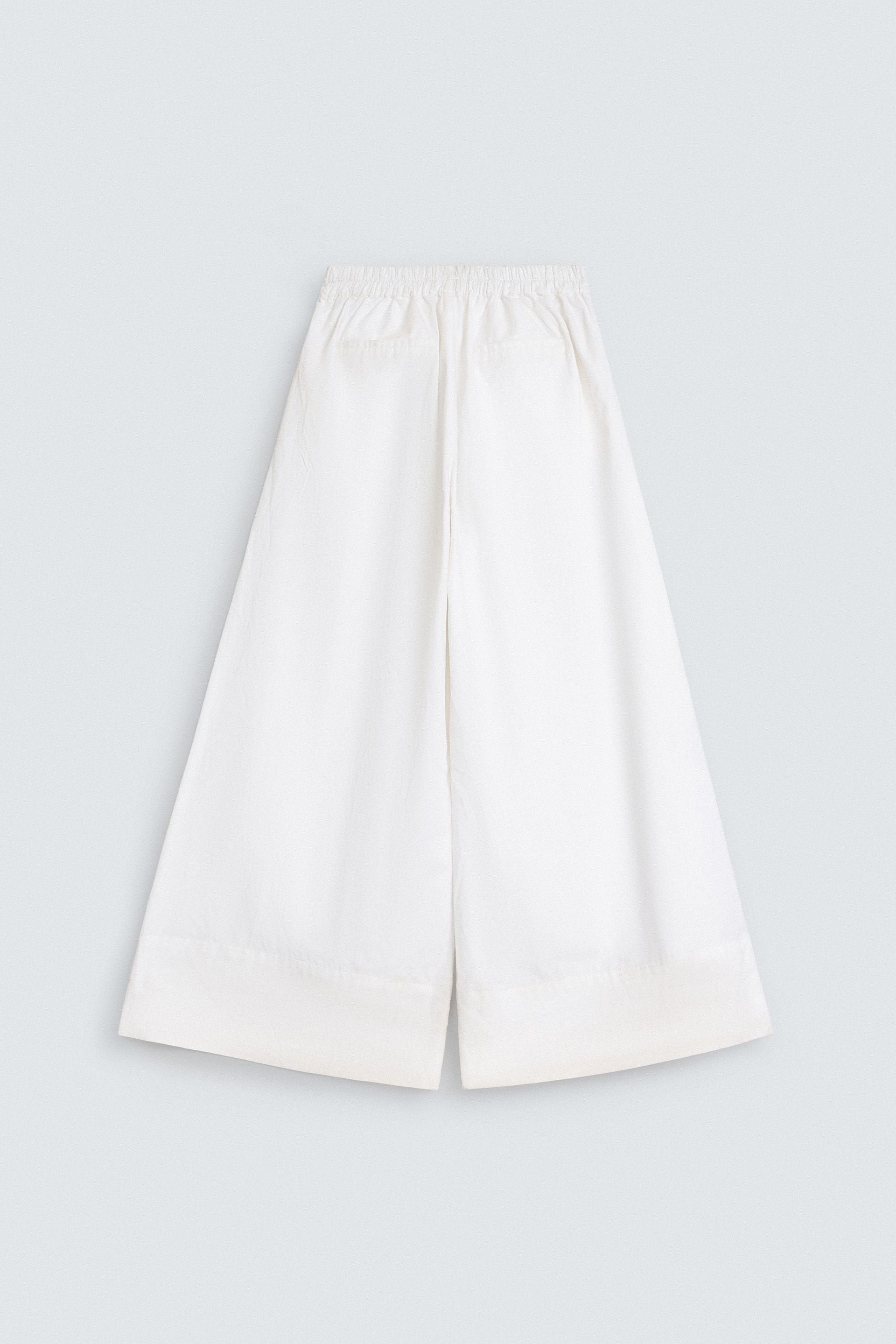 Extreme Wide Pleated Pants – Outfitters