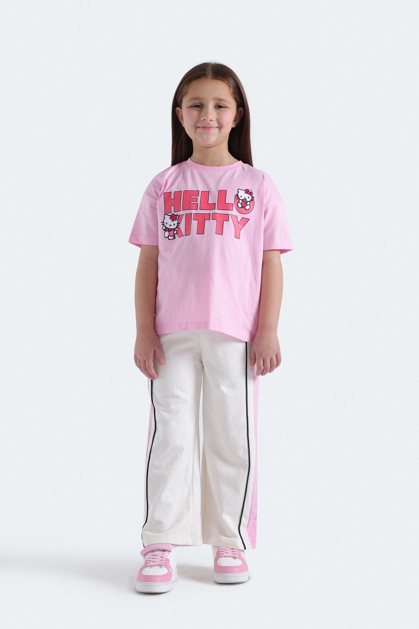 Super Cropped Character Graphic T-Shirt