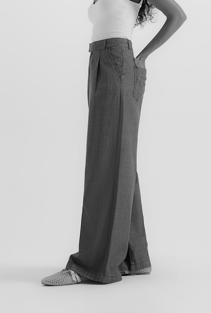 Wide Leg Fit