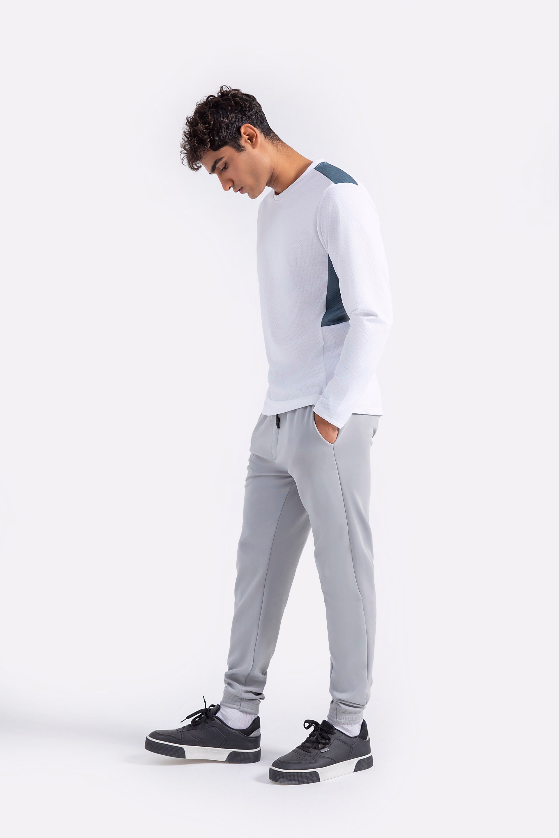 Nike Sportswear pants - CZ9942-010 - Men's Collection – REPOKER®
