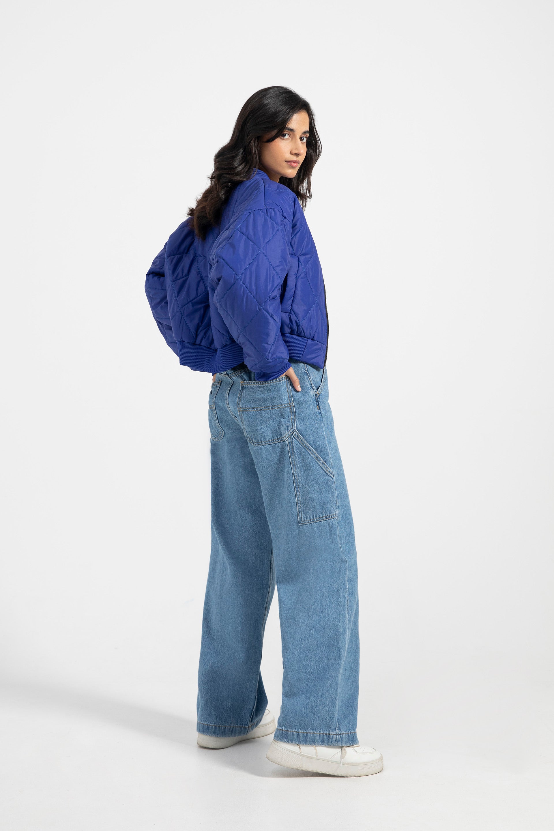 Uo blue corduroy outlet cropped puffer jacket